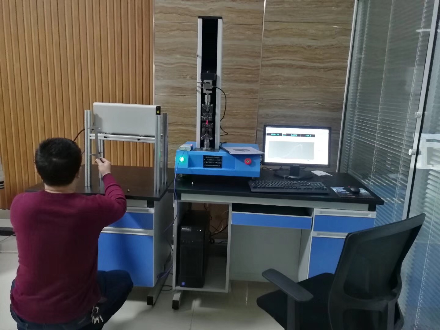 激光引伸計 電子萬能試驗機